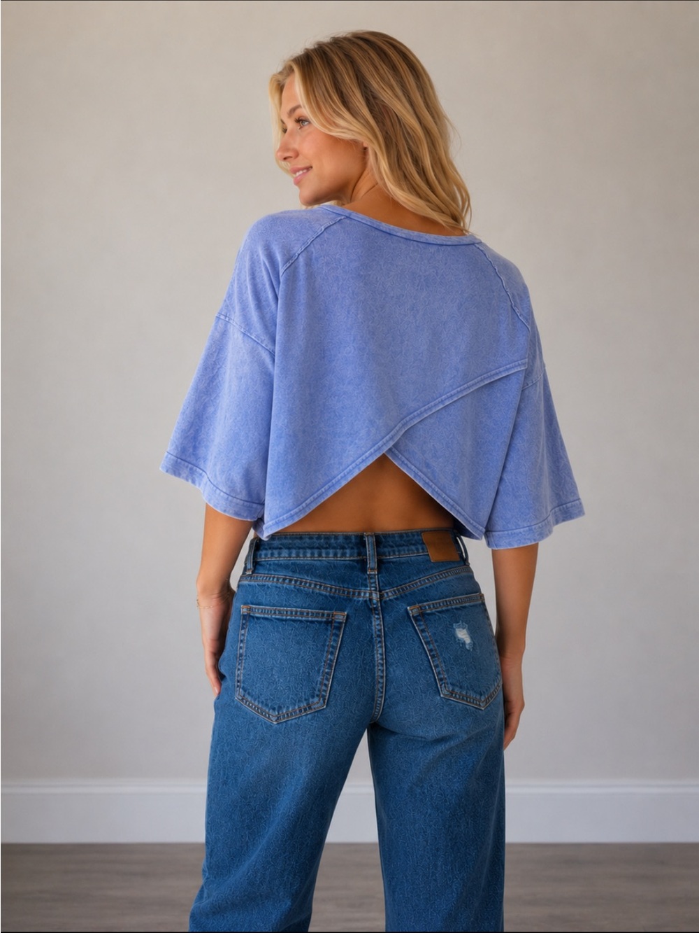 How. Very. Loved. Cropped sweatshirt, oversized, large